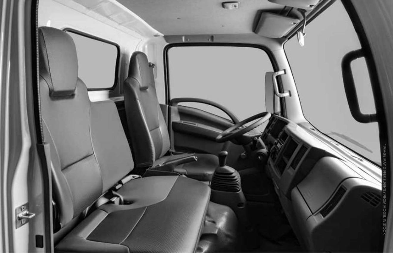 ISUZU CARGO TRUCK - Image 2