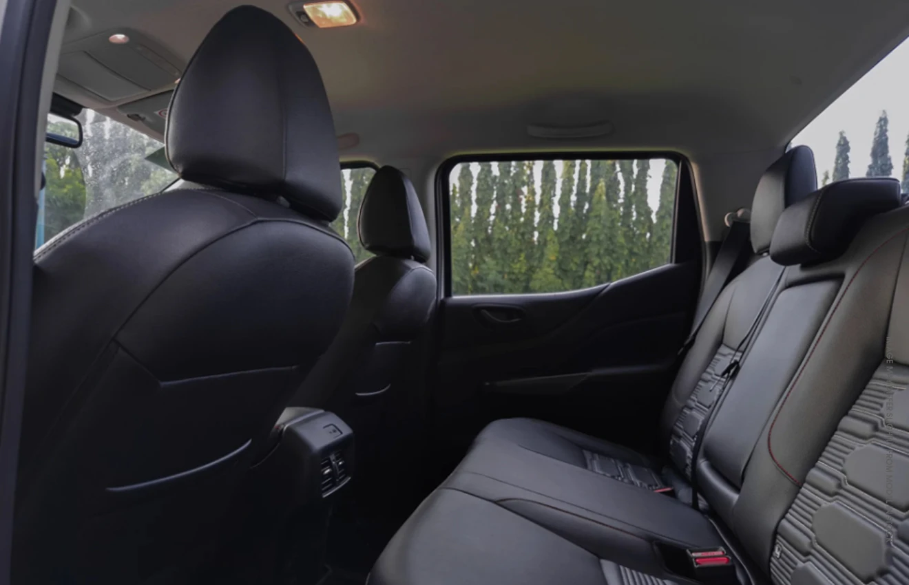 NISSAN NAVARA PRO 4X - Image 3