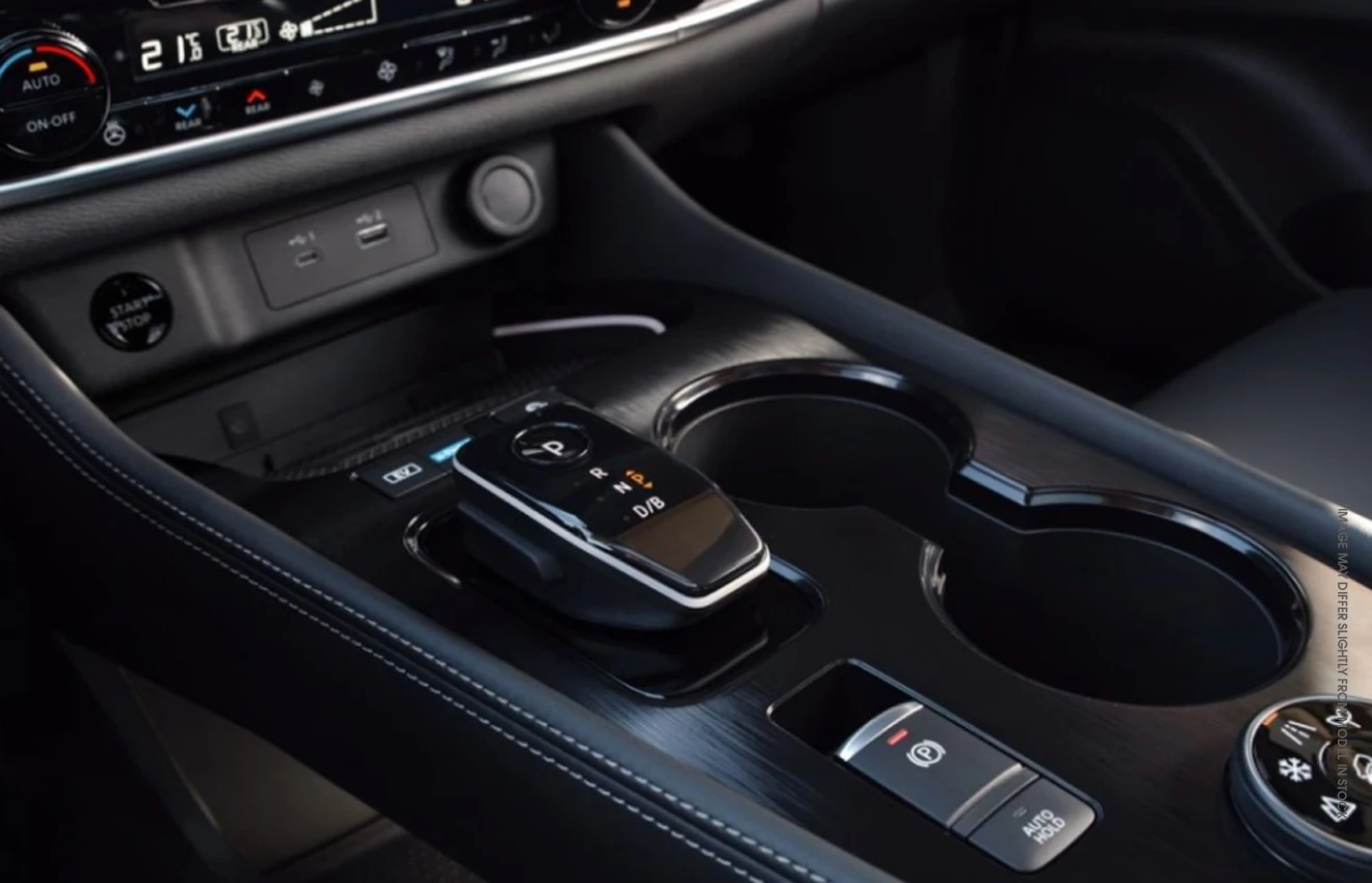 NISSAN X-TRAIL - Image 5
